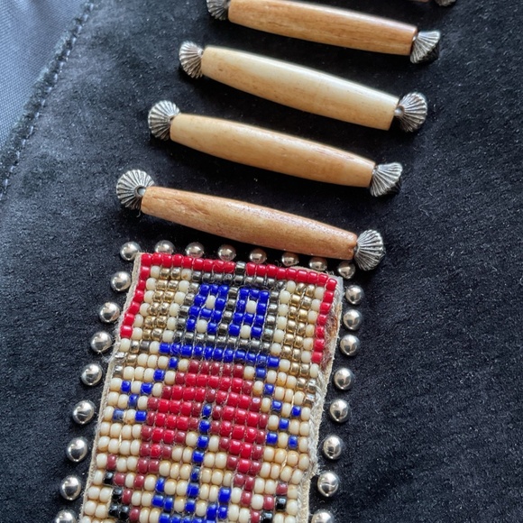 TONY LAMA Women's 14 Southwest Fringed Beaded Black Suede Leather Bolero Jacket - Picture 5 of 13